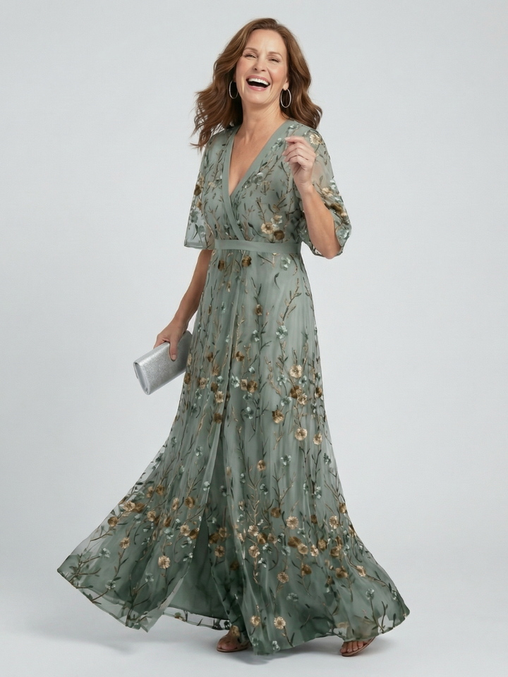 Selora | Floral Embroidered Maxi Dress